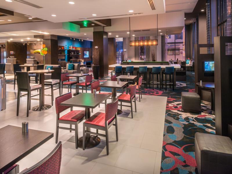 威尔明顿市中心/历史区万怡酒店 外观 照片